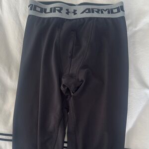 Under Armour Black Heat Gear Compression Leggings